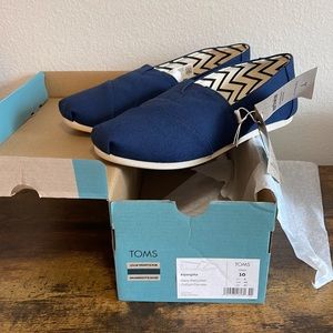 TOMS Women's Alpargata Navy Slip-On NIB